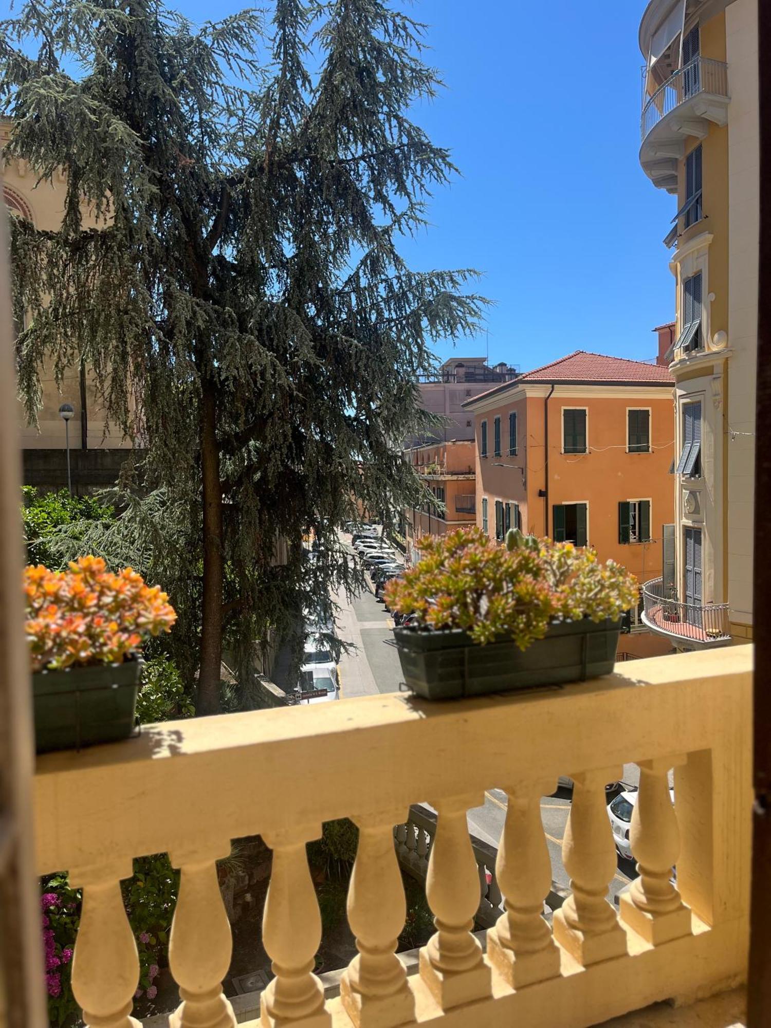 Delizioso Appartamento La Spezia Extérieur photo